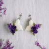 Boucles d'oreilles Papillons blancs et roses violettes
