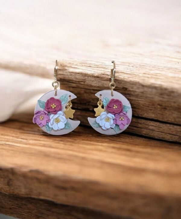 Boucles d'oreilles Lunes fleuries et étoile