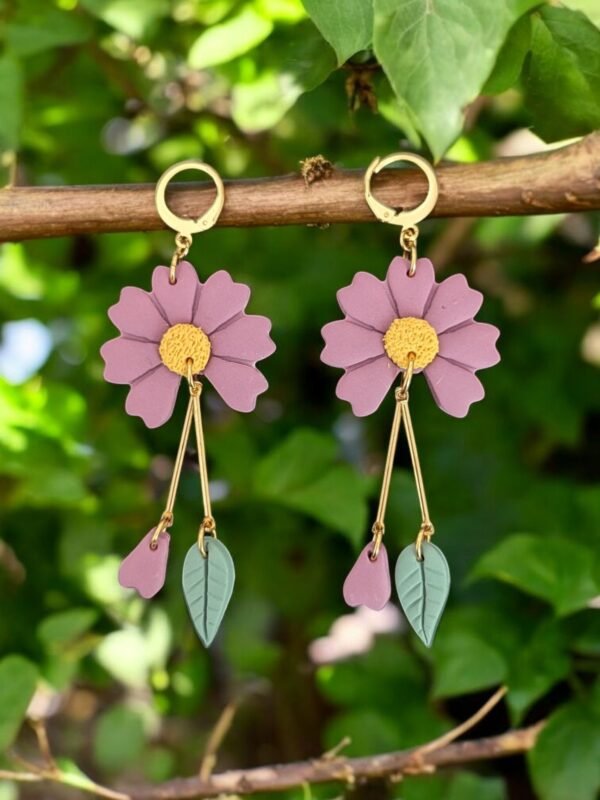 Boucles d'oreilles fleurs pétale et feuille