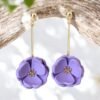 Boucles d'oreilles Fleurs parmes sur pendants dorés